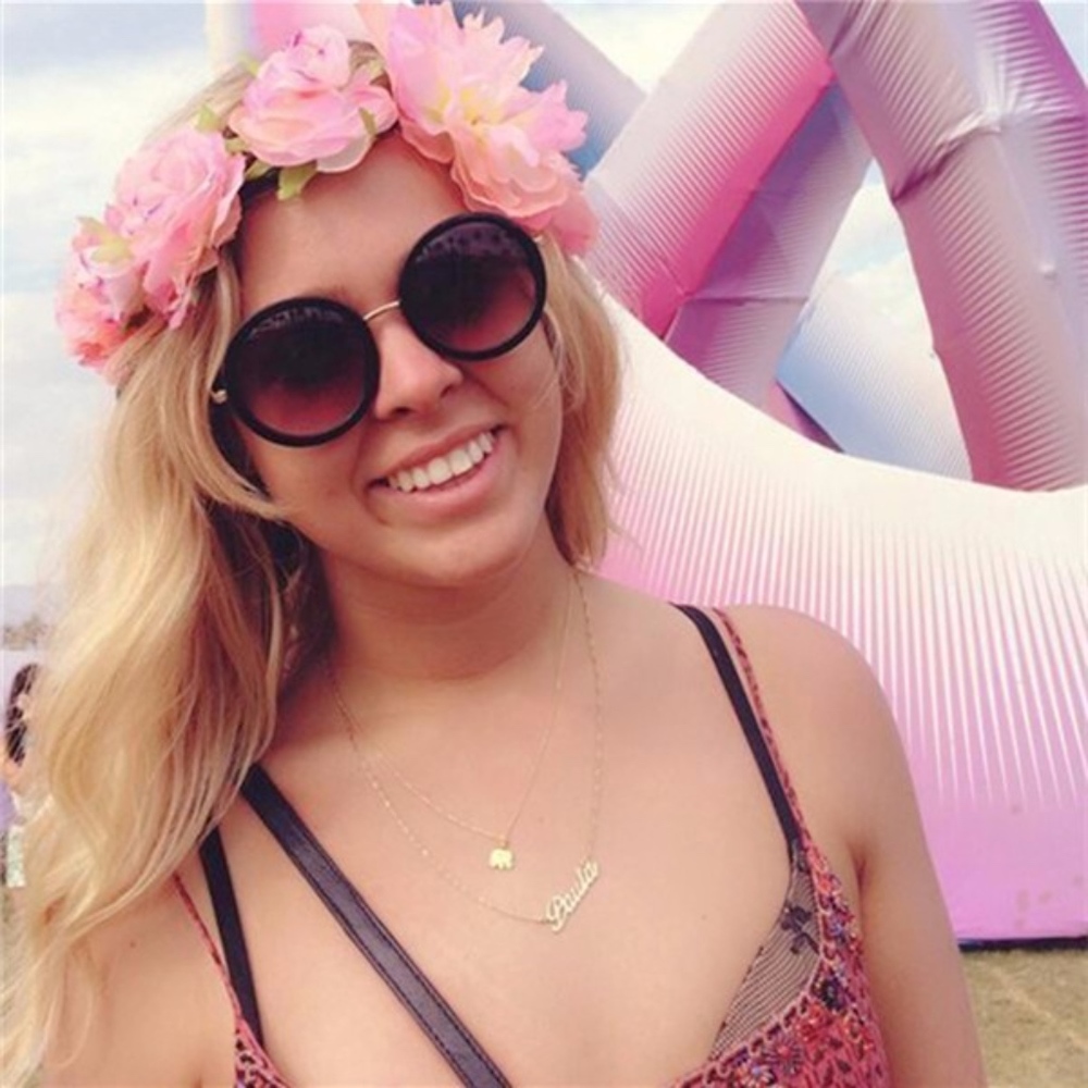 Elephant Dainty Pendant Necklace Gold - Picture 3 of 4